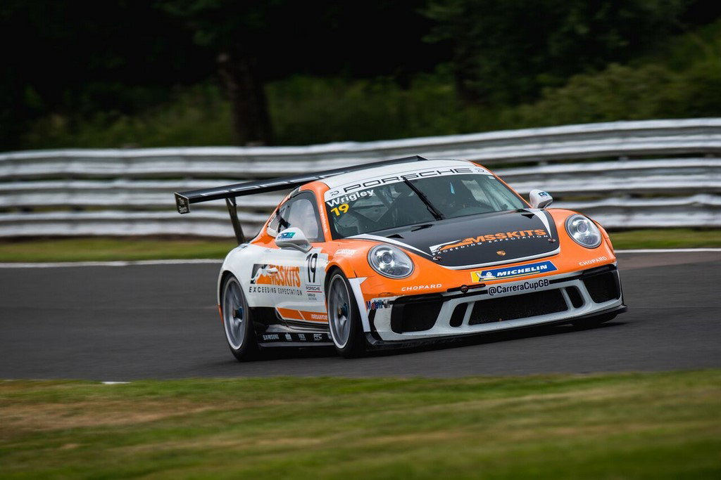 PCCGB Oulton Park: Wrigley beats Zamparelli to claim impressive maiden pole